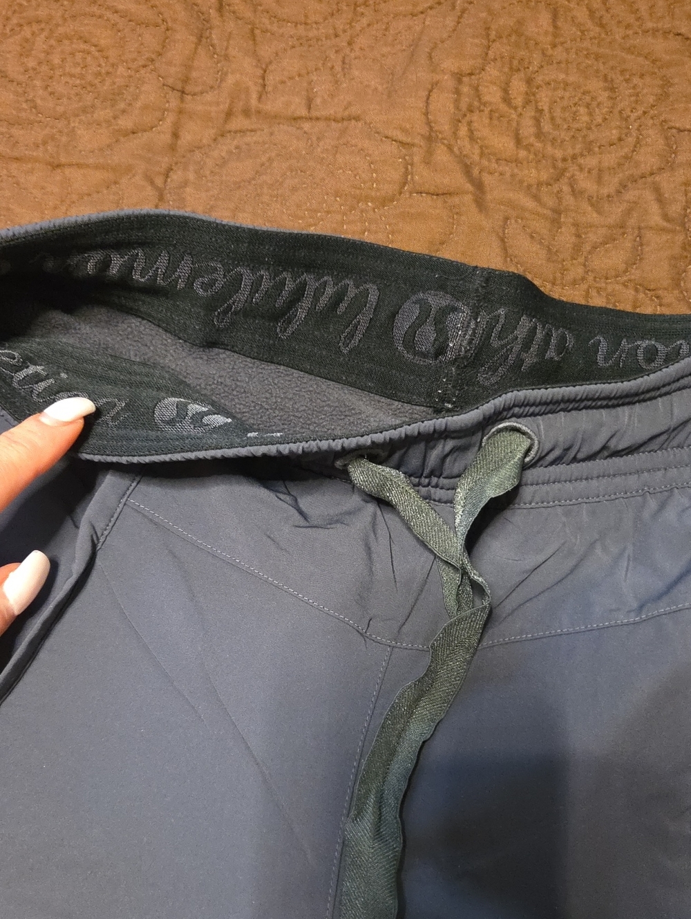 Lululemon Everyday Active Drawstring Pants - Picture 4 of 5